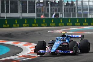 Alpine tiene que escoger entre tres pilotos para diseñar la fórmula para 2023 en la Fórmula 1: la experiencia de Fernando Alonso, la solidez de Etseban Ocon y la juventud de Oscar Piastri, las alternativas