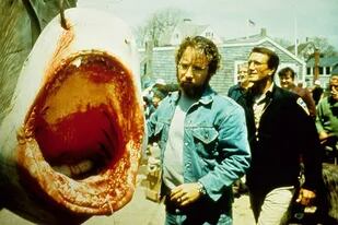 Spielberg convirtió a una novela sin grandes méritos en un clásico del cine, Tiburón