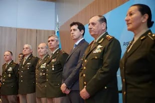 El ministro del Interior participó en la nueva sede del Archivo General de la Nación (AGN) de un homenaje al Ejército