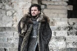 Jon Snow, el personaje que muchos imaginaban sentado en el Trono de Hierro, terminó exiliado en el Norte, un final que decepcionó a los fanáticos que se ilusionaron con una despedida que incluyera sus pedidos a través de las redes