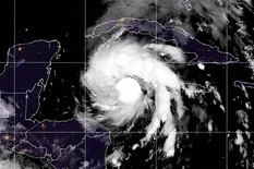 El huracán Ian se intensifica, amenaza a Cuba y se estima que pronto llegue a Florida