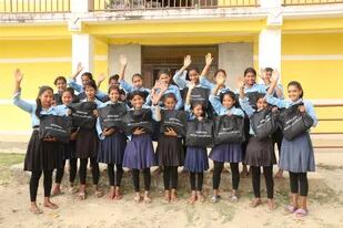 26/05/2022 Reparto de kits de higiene menstrual en Nepal POLITICA ASIA INTERNACIONAL NEPAL WORLD VISION