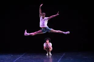 James Whiteside y Erica Lall, bailarines del ABT, fueron la gran sensación de la novena edición de este espectáculo que se presentó ayer en el Teatro Coliseo; esta noche, última función