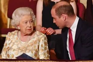 Según fuentes del palacio, una afición del príncipe William le quita el sueño a la reina Isabel