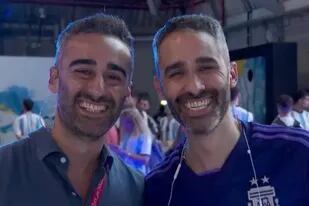 El Pollo Álvarez y Gustavo Baabour se mostraron juntos y demostraron que son iguales  (Captura video)