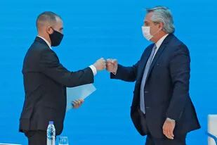 El ministro de Economía, Martín Guzmán, y el presidente, Alberto Fernández; el Gobierno dijo que no utilizará más Adelantos Transitorios este año