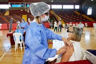 Vacunación en Mendoza la semana pasada.