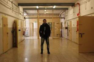 Del encuentro en un penal de Barcelona participó el escritor argentino Kike Ferrari