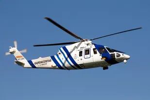 El helicóptero Sikorsky S-76 se utiliza para la vigilancia marítima, entre otras actividades