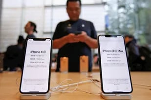 El iPhone XS y XS Max en una tienda de Apple en Japón. Las ventas de smarthpones tuvieron su peor año en 2018, salvo en algunos mercados asiáticos como India, Indonesia, Corea del Sur y Vietnam