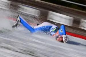 Video: la escalofriante caída de un campeón olímpico en la Copa Mundial de esquí