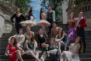 Bailarines del Teatro Colón y del Teatro Argentino de La Plata integran el versátil elenco