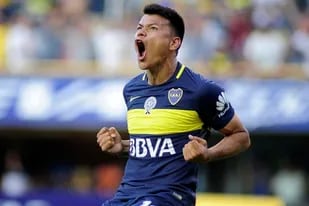 Vélez le compra a Boca un 50% del pase de Walter Bou y el atacante quedará habilitado para la serie de octavos de final de Copa Libertadores contra River.