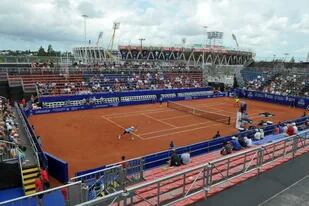 La cancha del ATP de Córdoba, montada en el predio del estadio Mario Kempes