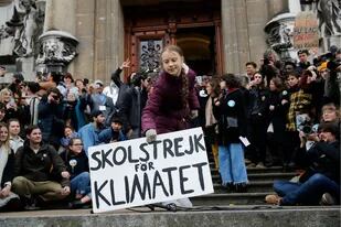 Greta Thunberg, al frente de la manifestación en la ciudad suiza de Lausana
