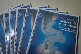 El cuadernillo creado por el Gobierno con recomendaciones sobre Malvinas para periodistas