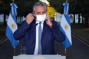 El presidente Alberto Fernández durante uno de los anuncios de restricciones por la pandemia