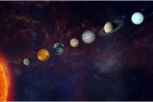 Esta imagen artística muestra a Mercurio, Venus, la Tierra, Marte, Júpiter, Saturno, Urano y Neptuno, los planetas que influyen en el zodíaco.