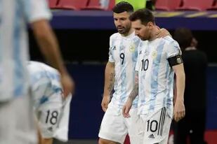 Sergio Agüero y Lionel Messi compartirán el tridente ofensivo con Ángel Correa