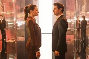 Tom Cruise y Rebecca Ferguson, en Misión Imposible 6, un juego de espejos simbólico y real con otro gran personaje del cine de espías e intrigas internacionales