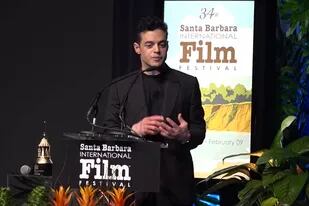 Rami Malek fue honrado durante el Festival de Santa Bárbara