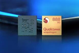 Un chip Qualcomm Snapdragon 888, que llegará a los smartphones Android de gama alta en 2021