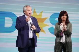 Alberto Fernández y Cristina Kirchner en el búnker del Frente de Todos