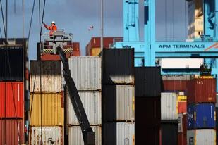 El comercio exterior tuvo un saldo positivo en abril