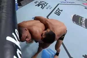 La victoria más insólita del año en UFC: descalificación, mordida, bono especial y tatuaje