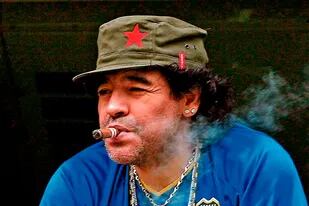 El abogado de Maradona conoció a un chico que podría también ser hijo de El Diez