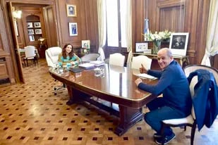 Cristina Kirchner se reunió en el Senado con Pablo Zurro, el intendente de Pehuajó