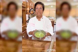 La chef Jacobina se viralizó con un sencillo truco para mantener bien conservada la palta en el guacamole
