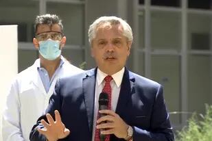 El presidente Alberto Fernández en un monitoreo del operativo de vacunación