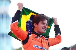 Felipe Drugovich, campeón de la Fórmula 2 de la FIA el fin de semana último en Monza, acordó su incorporación a Aston Martin; el brasileño desanduvo el camino sin ser parte de las Academias de las escuderías de la Fórmula 1