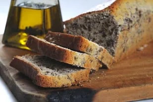 Receta de pan de nueces y aceite de oliva - LA NACION