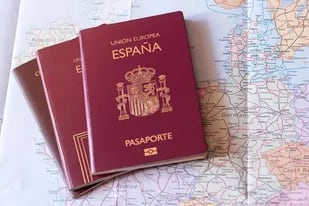 Muchos argentinos accederán al pasaporte español