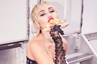 En 2013 Miley Cyrus se hizo vegana y siete años después ella misma contó que abandonó esta dieta