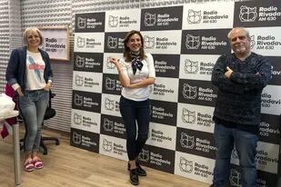 Adriana Amado, Carolina Amoroso y Osvaldo Bazán conducen 3 hemisferios en Radio Rivadavia
