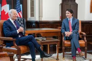 Joe Biden y Justin Trudeau llegaron a un acuerdo para que sus países rechacen a los solicitantes de asilo que lleguen por cruces fronterizos no oficiales