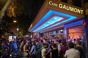 El Cine Gaumont, en Avenida Rivadavia 1635, fue fundado en 1912 y se llamaba Cinematógrafo de la Plaza del Congreso