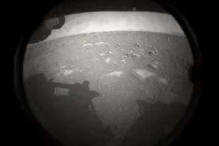 Una de las primeras imágenes de Marte que tomó el Perseverance