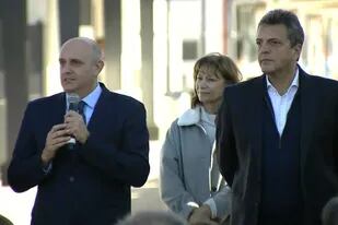 El ministro Alexis Guerrera negocia con Sergio Massa más fondos para el interior.
