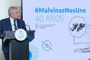 El presidente; Alberto Fernández; encabeza la Mesa de Trabajo Interministerial "Agenda Malvinas 40 años"