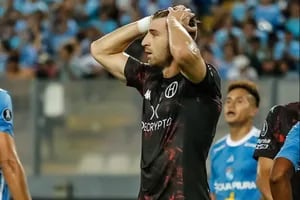 El insólito gol que Huracán falló en el descuento y la derrota a los 97 minutos que lo dejó sin Libertadores