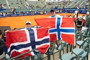 Fabio y Franco Gubbins siguieron al noruego Casper Ruud durante todo el Argentina Open
