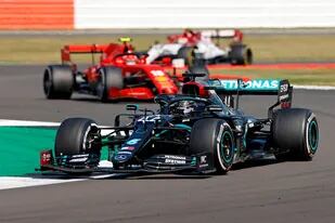 Lewis Hamilton logró cinco coronas de la Fórmula 1 con Mercedes; la supremacía de las Flechas de Plata y los títulos del piloto británicos un argumento que expuso Toto Wolff para recibir una mayor recompensa y firmar el Pacto de la Concordia