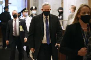 February 9, 2021 - Washington, DC, United States: WASHINGTON, DC - FEBRUARY 09: Former White House Chief of Staff Mark Meadows (C) arrives at the U.S. Capitol for the first day of former President Donald Trump's second impeachment trial in the Senate on February 09, 2021 in Washington, DC. Seventeen Republicans would need to join all 50 Democrats to convict Trump of the charge he faces, �incitement of insurrection.� (Chip Somodevilla / CNP / Polaris)