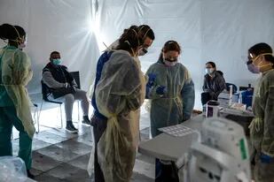 Médicos en el Bronx se hacen test de coronavirus