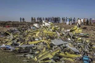 Restos del Boeing 737-Max 8 que se estrelló en Etiopía