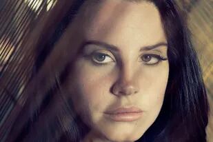 Lana del Rey editó el video de "Doin Time"